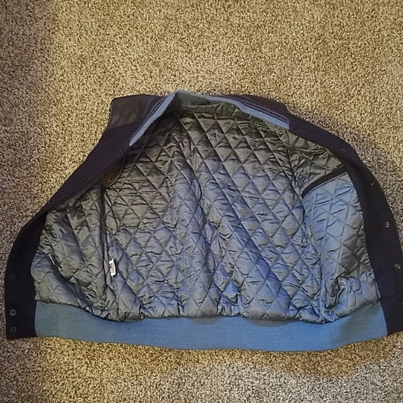 True Measure vest - Picture 3 of 7